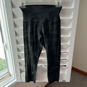 Lululemon Align leggings, size 4. 23”, green camo